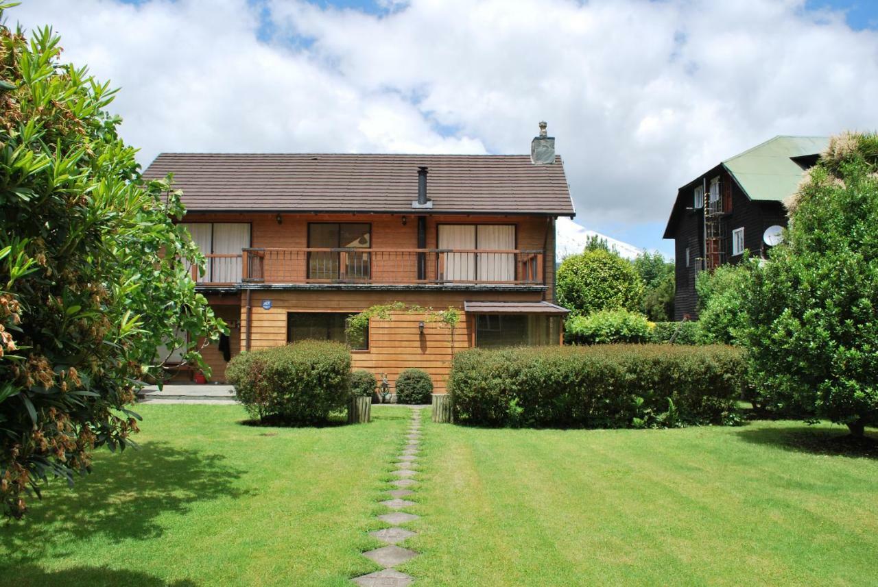 Frontera Pucon Hostel B&B Dış mekan fotoğraf
